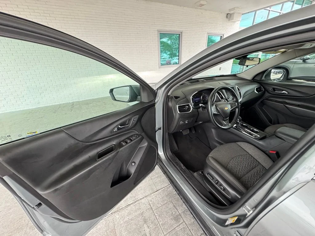 Used 2024 Sterling Gray Metallic Chevrolet LT image 10