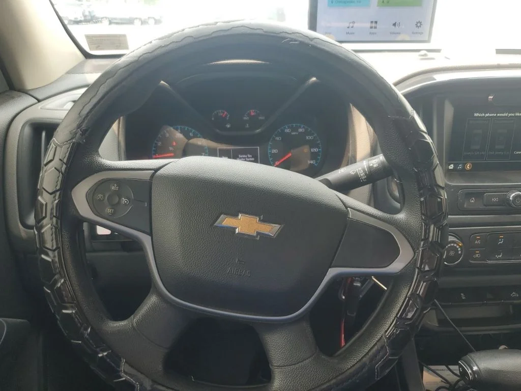 Used 2019 White Chevrolet Work Truck image 17