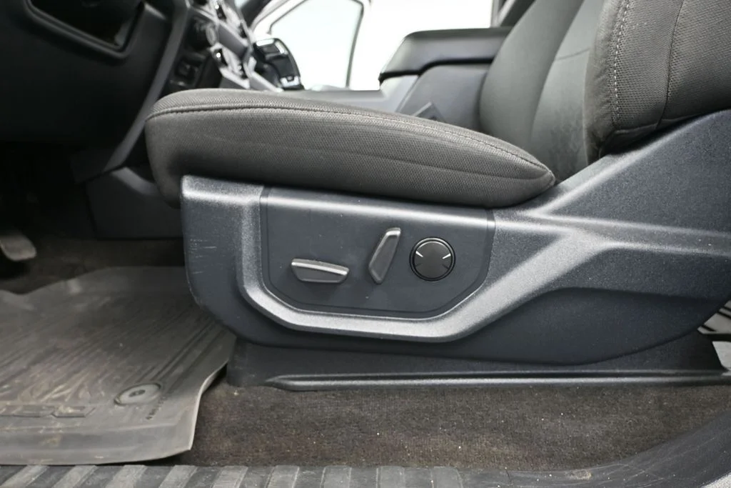 Used 2020 White Ford XLT image 22