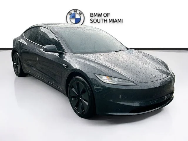 2025 Tesla Model 3's photo