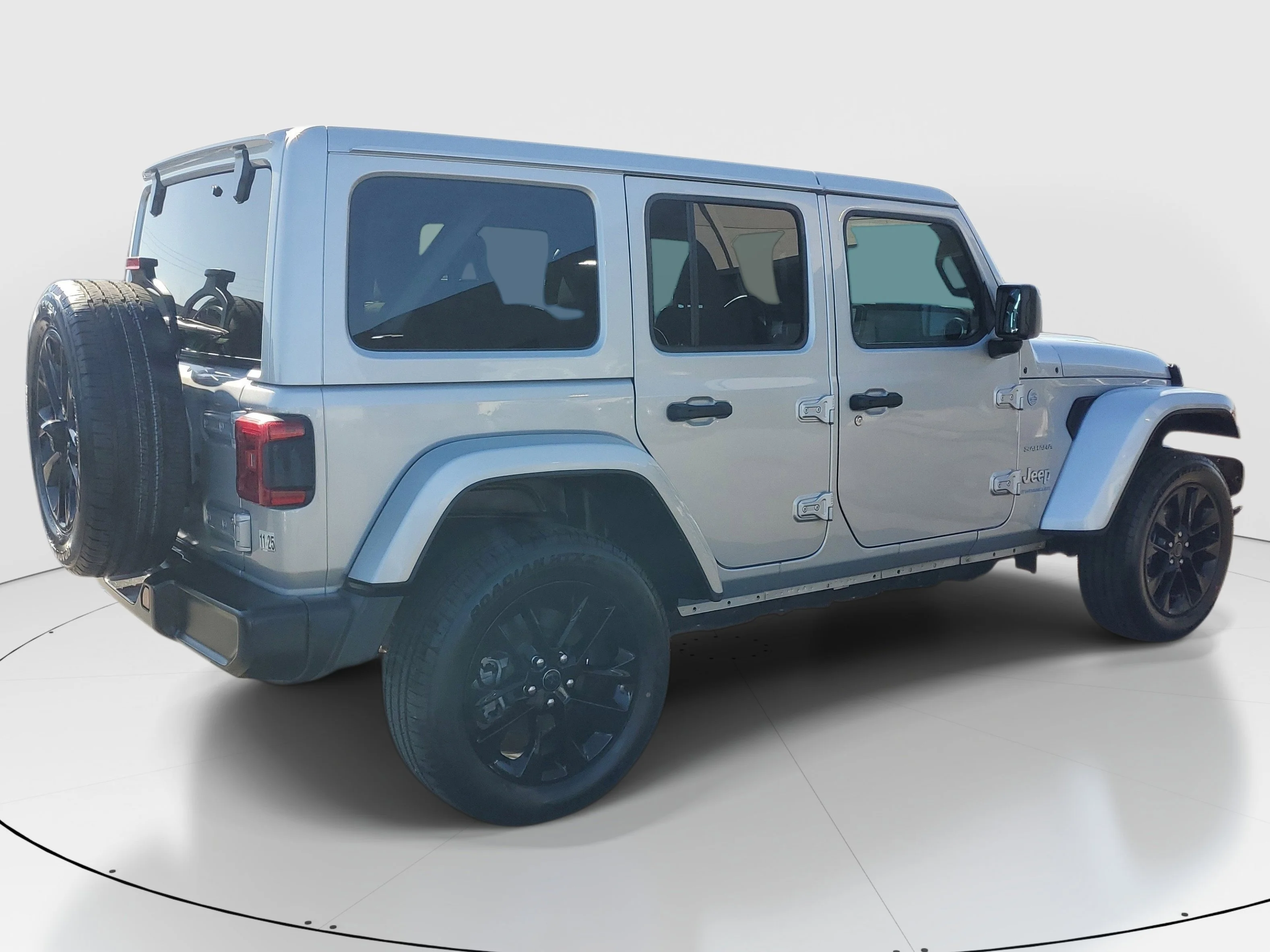 Used 2024 Silver Jeep Sahara 4xe image 4