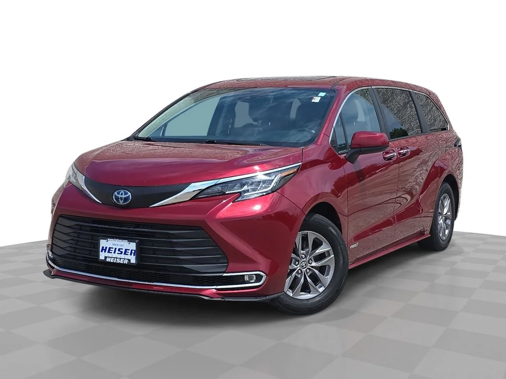 Used 2021 Red Toyota XLE image 1