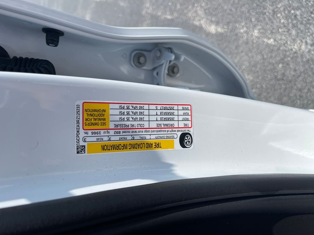 Used 2024 White Chevrolet LT image 25
