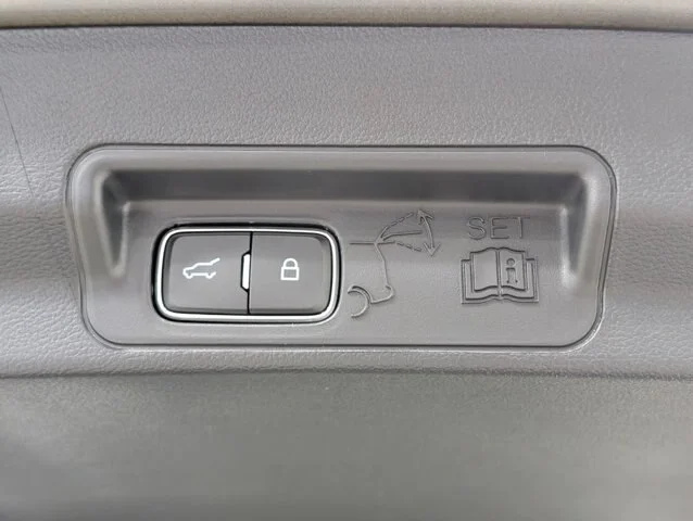 New 2026 Carbonized Gray Metallic Ford Active image 49