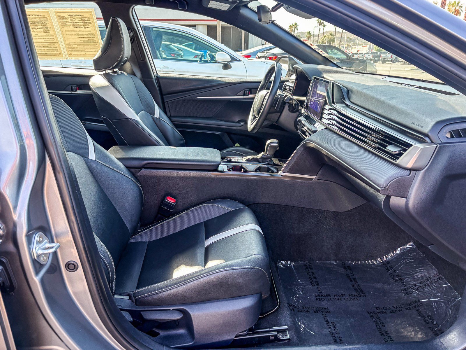 Certified Used 2025 Heavy Metal Toyota SE image 17
