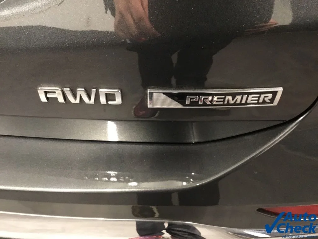 Used 2018 Gray Chevrolet Premier image 16