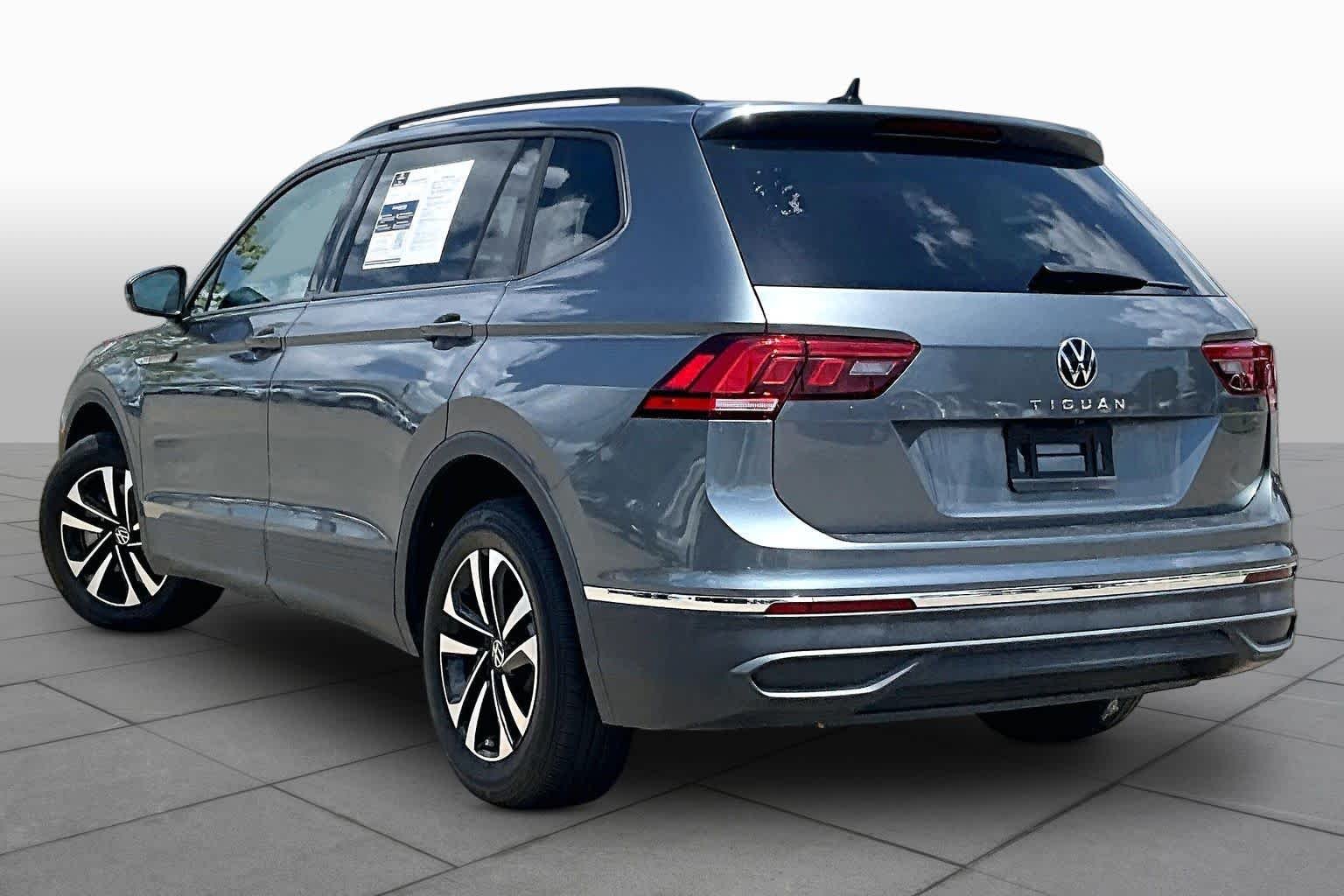 Used 2023 Platinum Gray Metallic Volkswagen S image 11