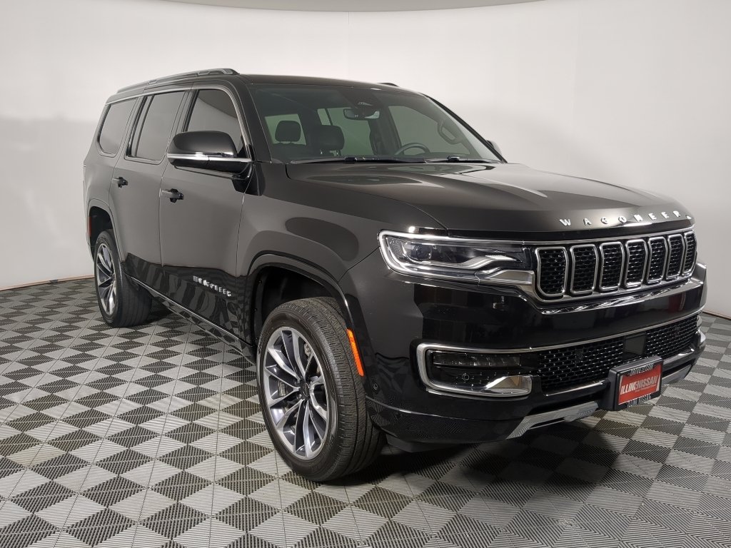 2023 Jeep Wagoneer Series III 4WD's photo