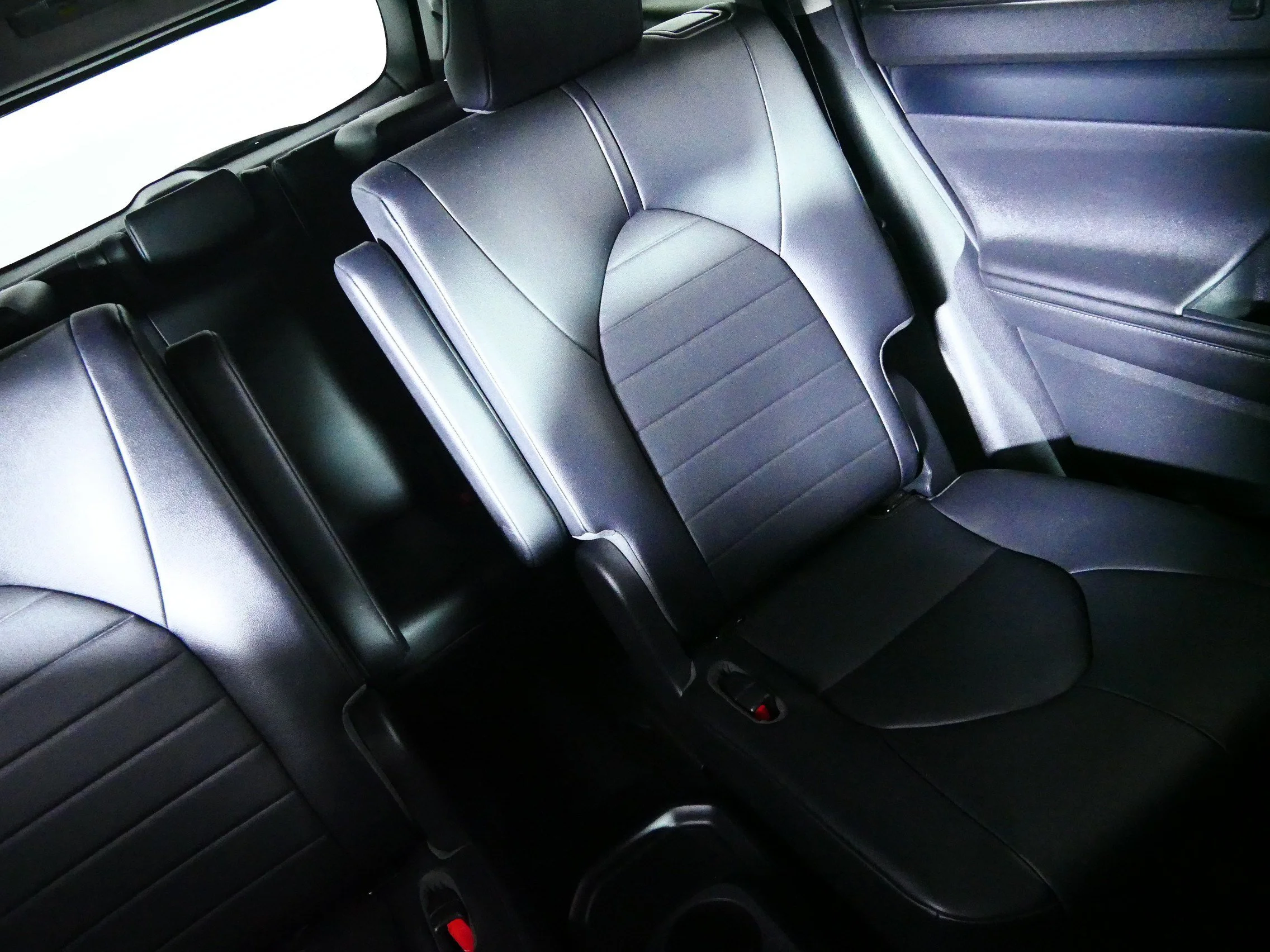 Used 2020 Opulent Amber Toyota XLE image 14