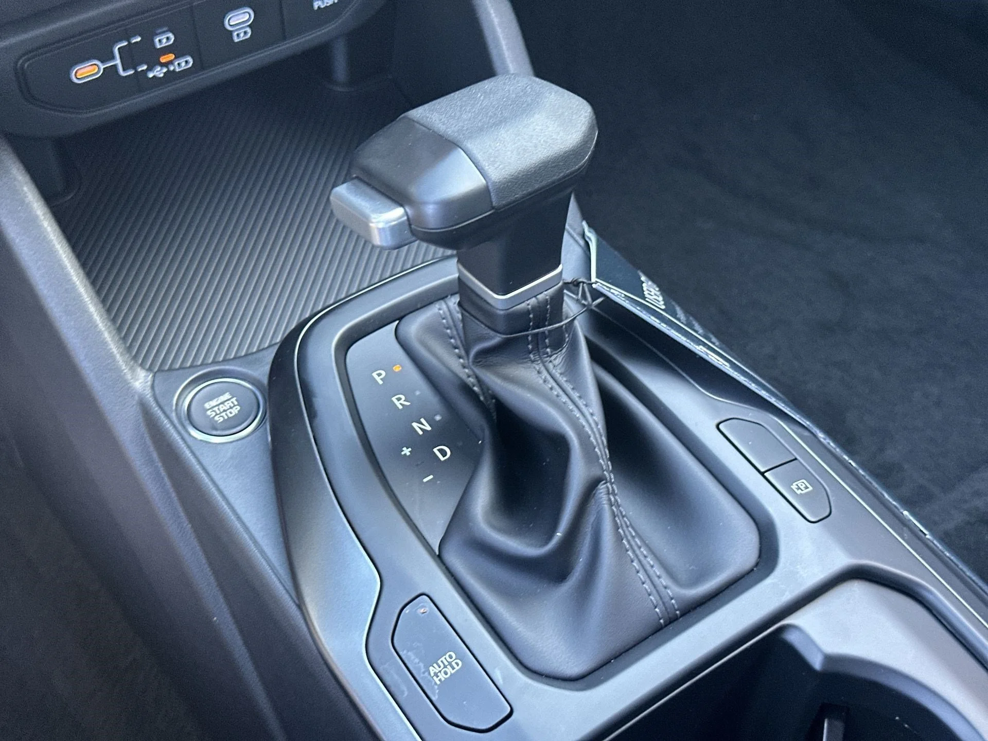 New 2027 Terrain Brown Kia X-Line S image 19