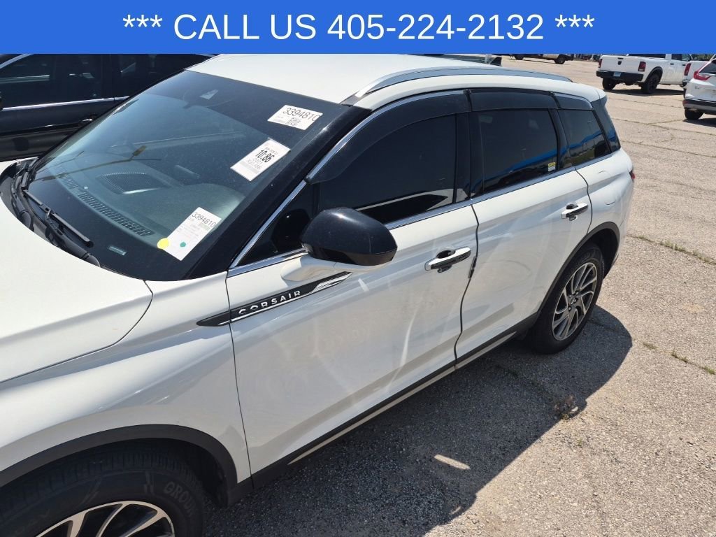 Used 2021 White Lincoln Standard image 4