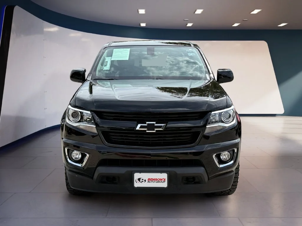 Used 2019 Black Chevrolet Z71 image 8