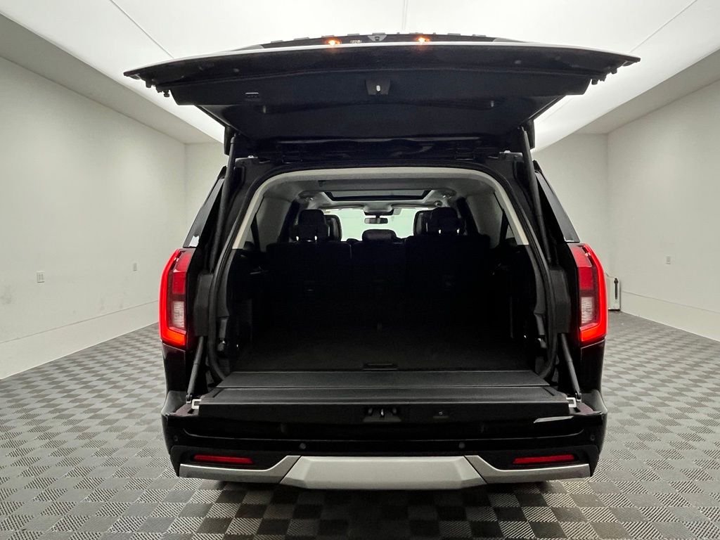 New 2026 Black Ford Platinum image 12