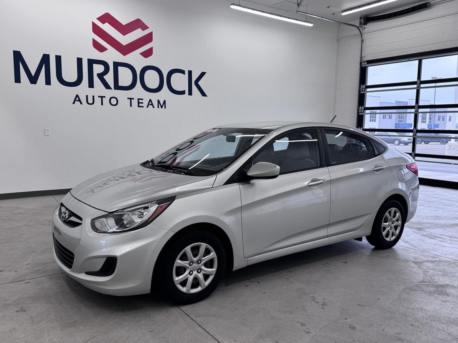 2014 Hyundai Accent GLS 4-Door 6-Speed Automatic's photo
