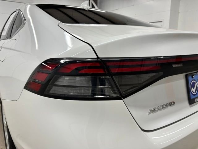 Used 2024  Honda LX image 8