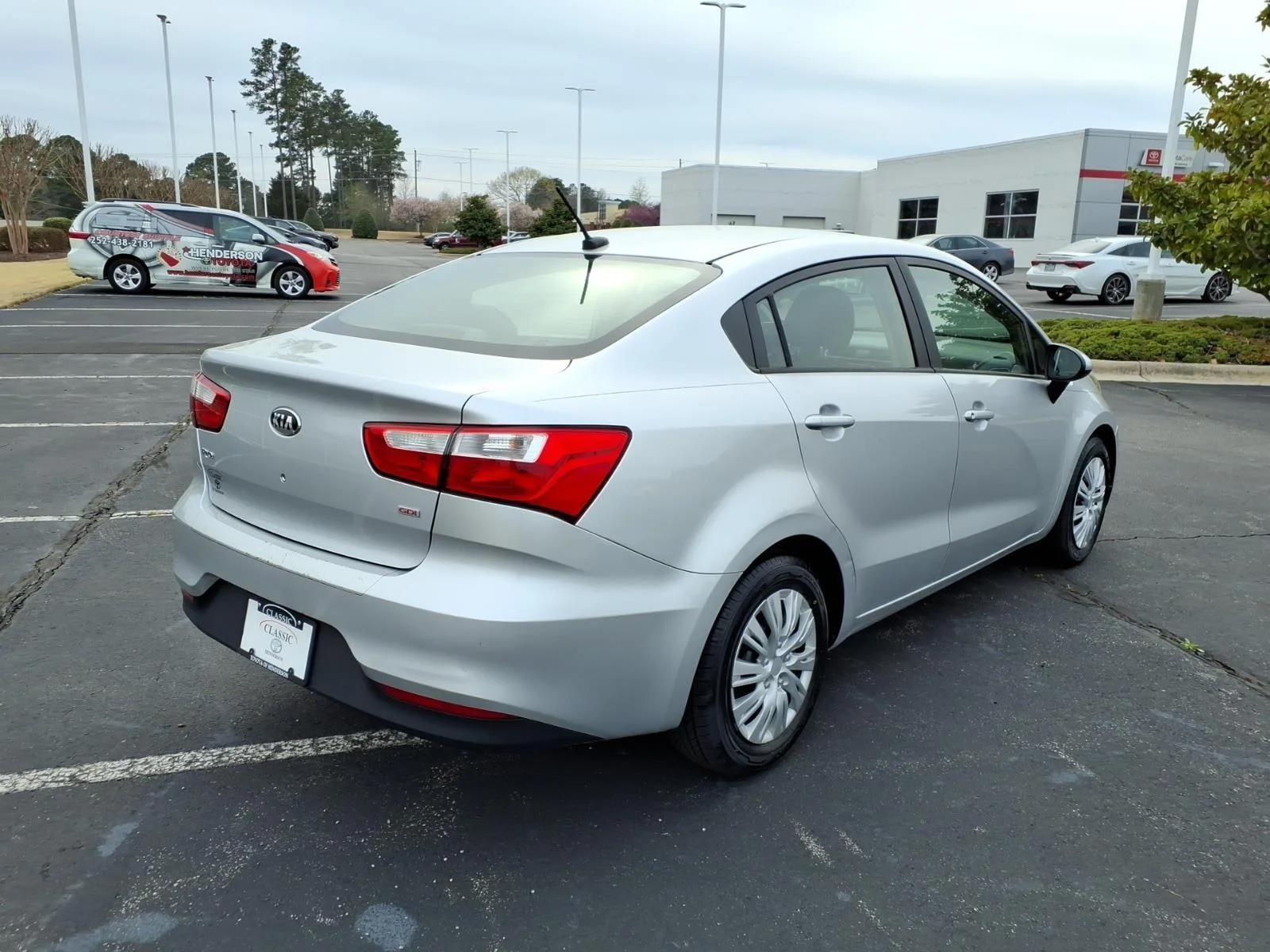 Used 2017 Kia Rio LX with VIN KNADM4A33H6010971 for sale in Henderson, NC