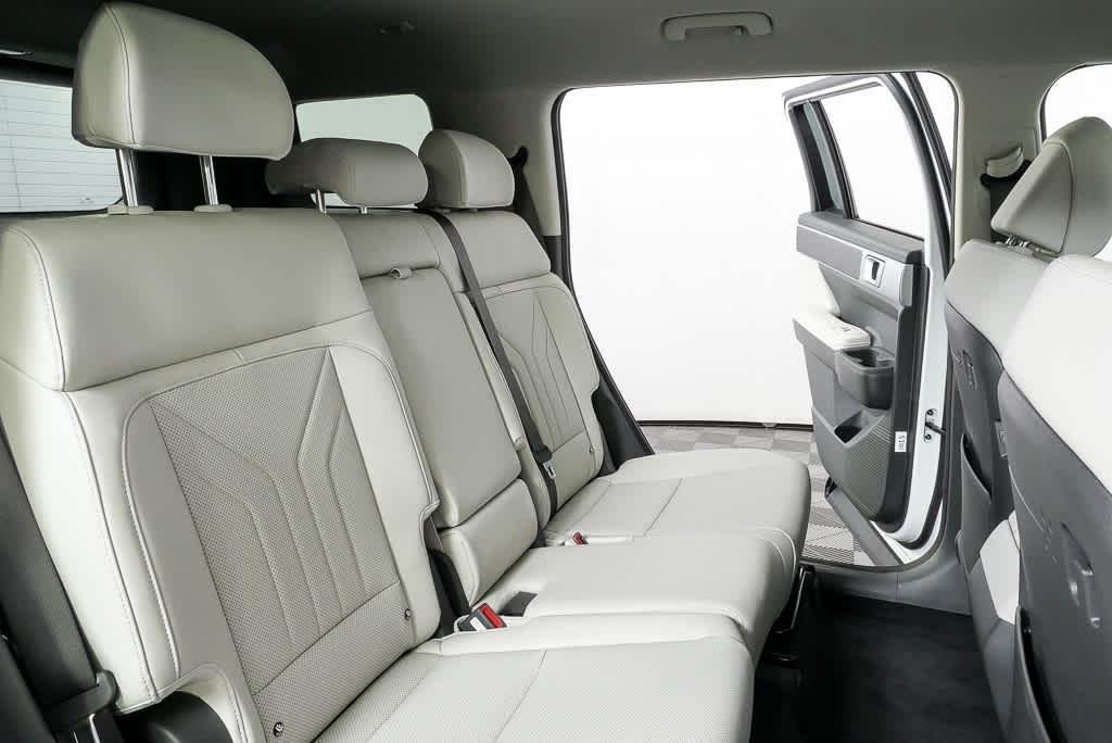 New 2026 Rockwood Green Hyundai SEL FWD image 29