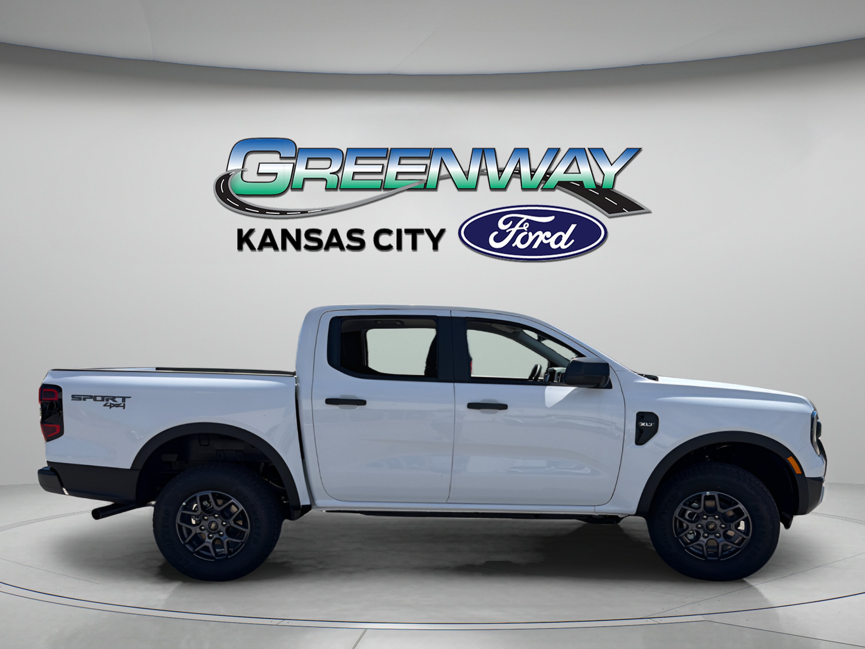 New 2026 Oxford White Ford XLT image 9
