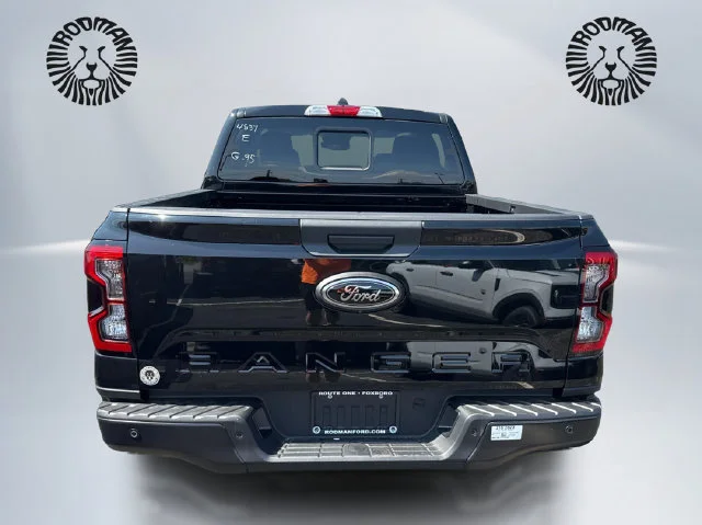 New 2026 Shadow Black Ford XLT image 7