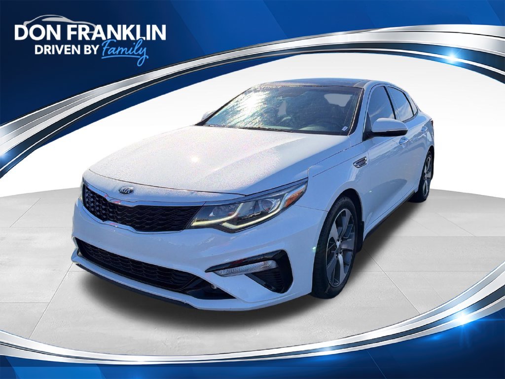 Used 2019 White Kia S image 1