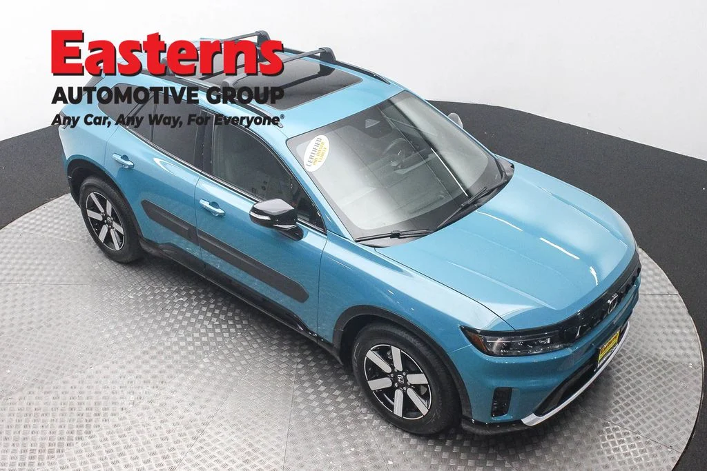 Used 2024 Blue Honda Touring image 3