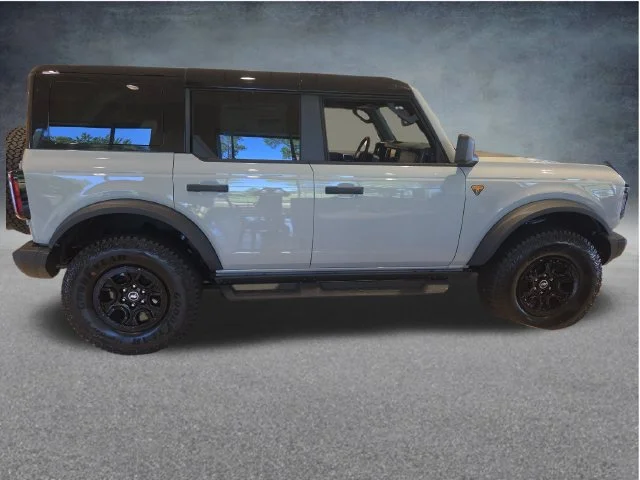 New 2026 Avalanche Gray Ford Badlands® image 44