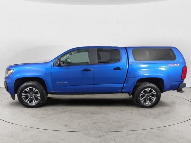Certified Used 2022 Bright Blue Metallic Chevrolet Z71 image 8