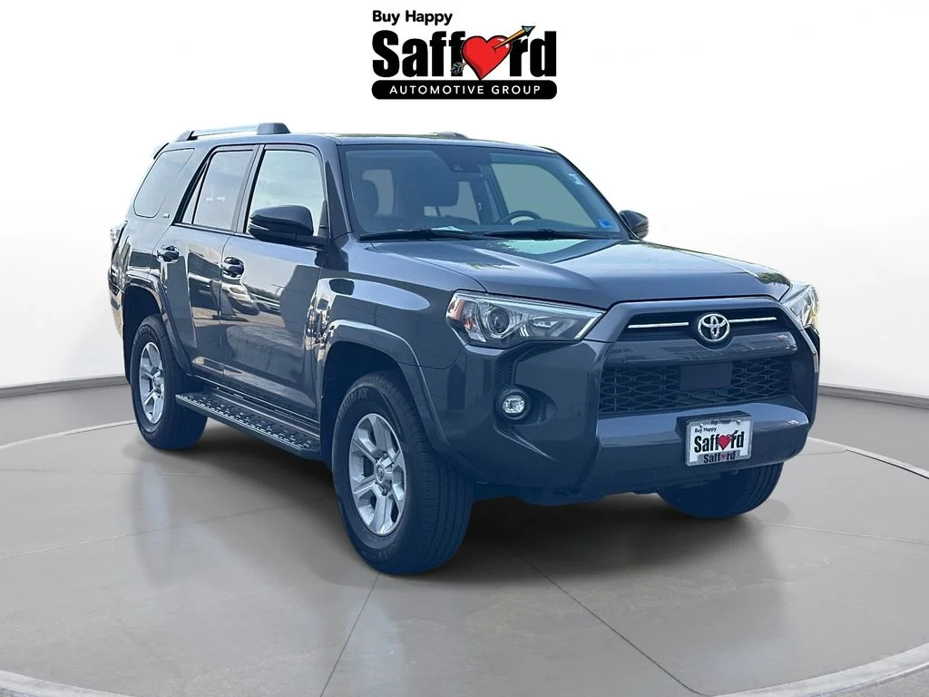 Used 2024  Toyota SR5 Premium image 9