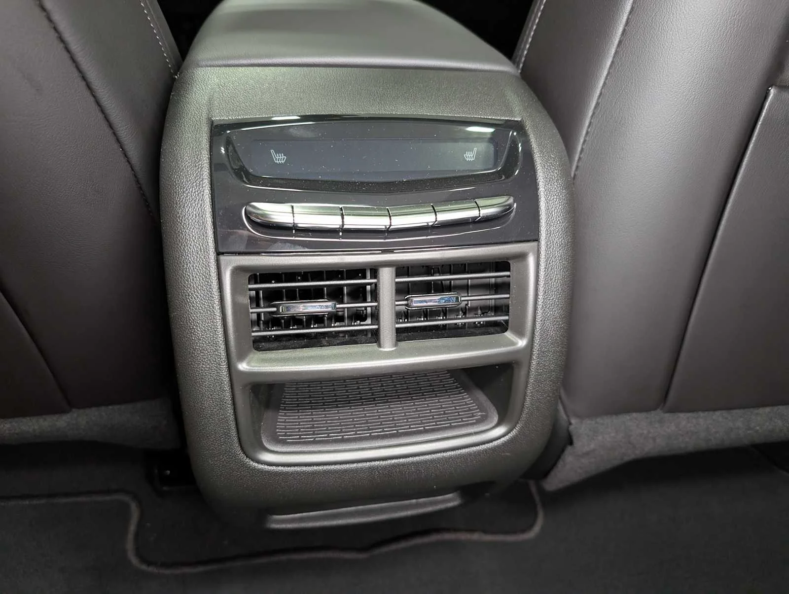 2026 Cadillac XT5 Sport - Photo 18