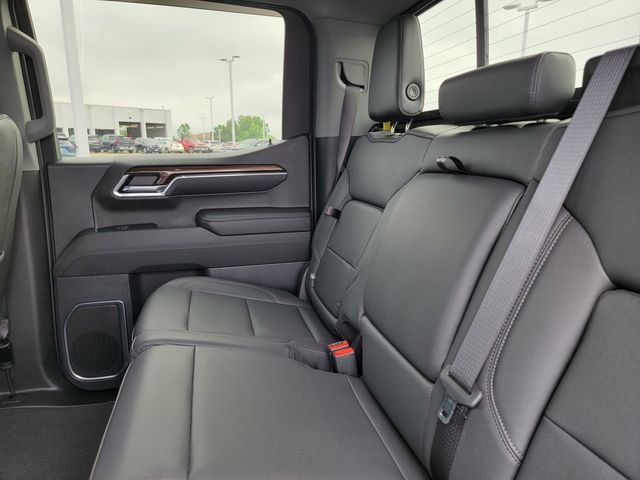 2023 Chevrolet Silverado 1500 RST - Photo 15