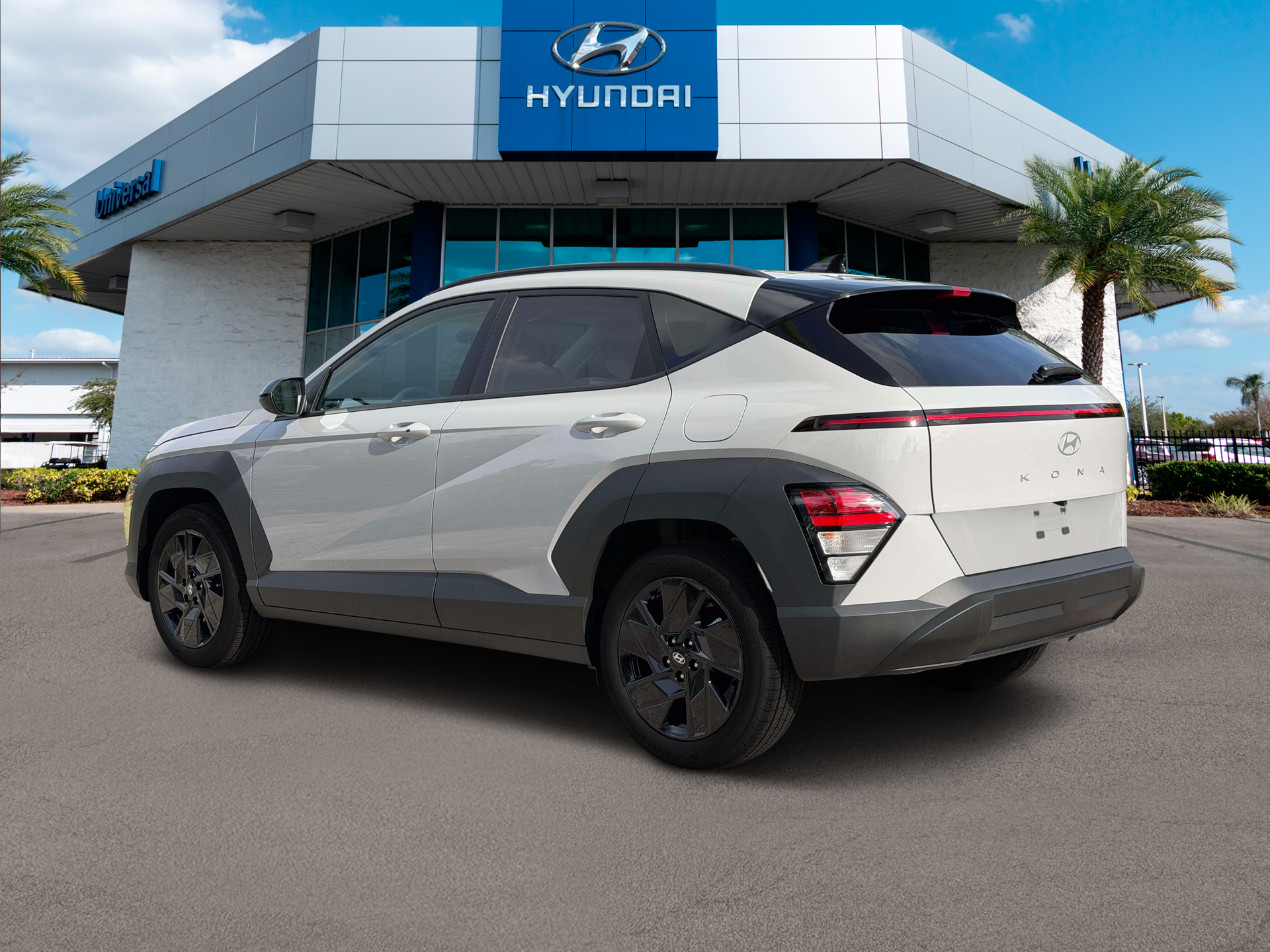 New 2027 Gray Hyundai SEL Sport FWD image 4