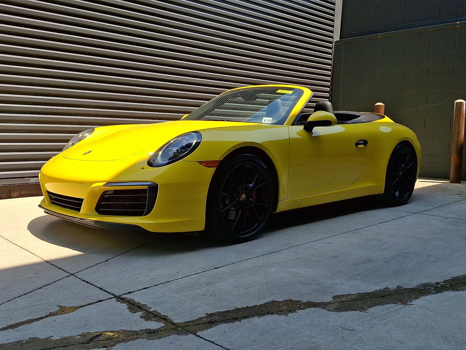 2017 Porsche 911 Carrera S Cabriolet's photo
