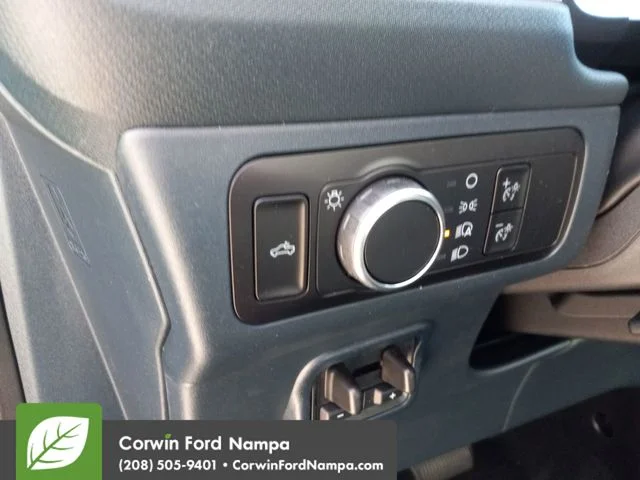 New 2026 Azure Gray Metallic Tri-Coat Ford XLT image 13