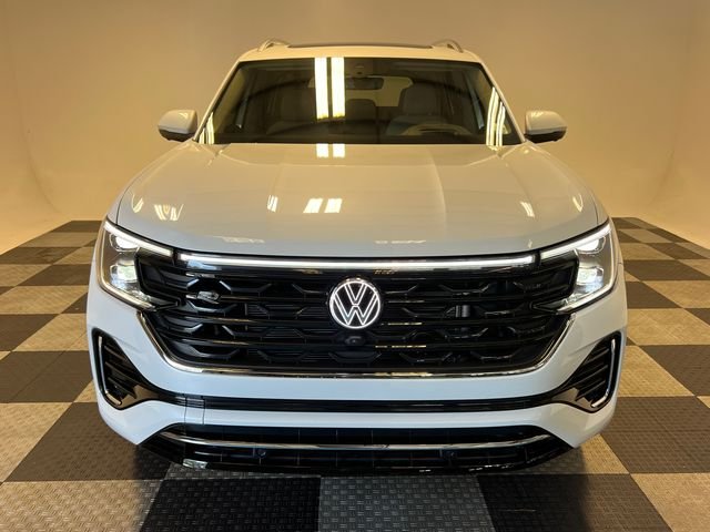 New 2026 White Volkswagen 2.0T SEL Premium R-Line image 2