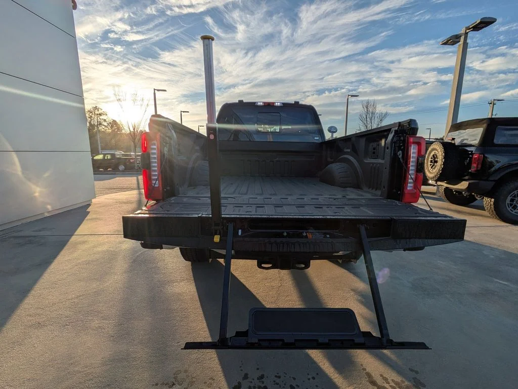 New 2026 Agate Black Metallic Ford Lariat image 12
