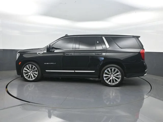 Used 2021 Black GMC Denali image 2
