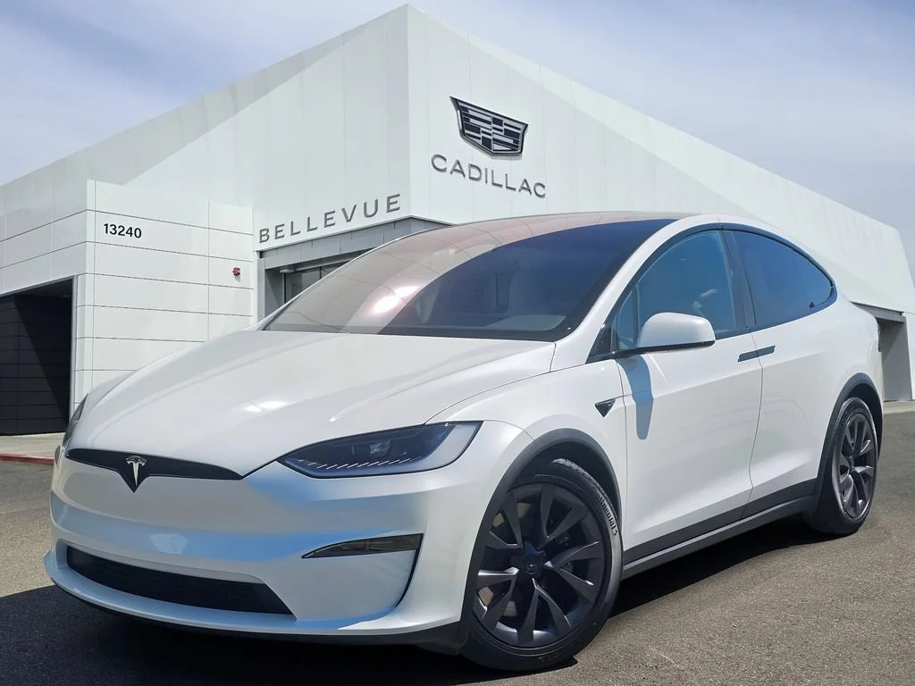 Used 2024  Tesla AWD image 1