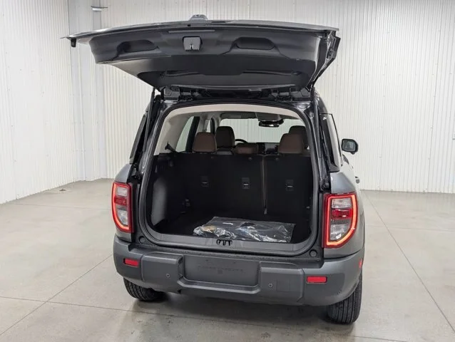 New 2025 Carbonized Gray Metallic Ford Outer Banks® image 19