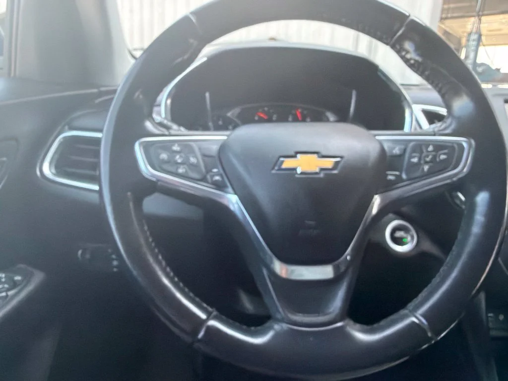 Used 2019 Pacific Blue Metallic Chevrolet LT image 18