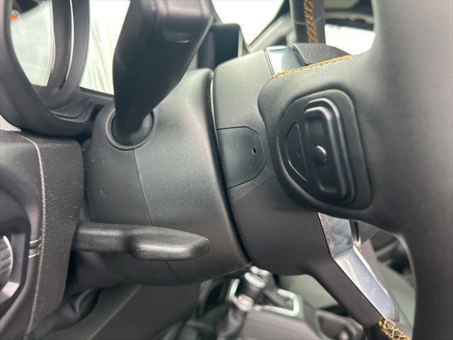 2025 Jeep Wrangler 4-Door Sahara - Photo 39