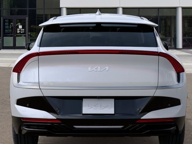 New 2026 Glacial White Pearl Kia WIND image 13