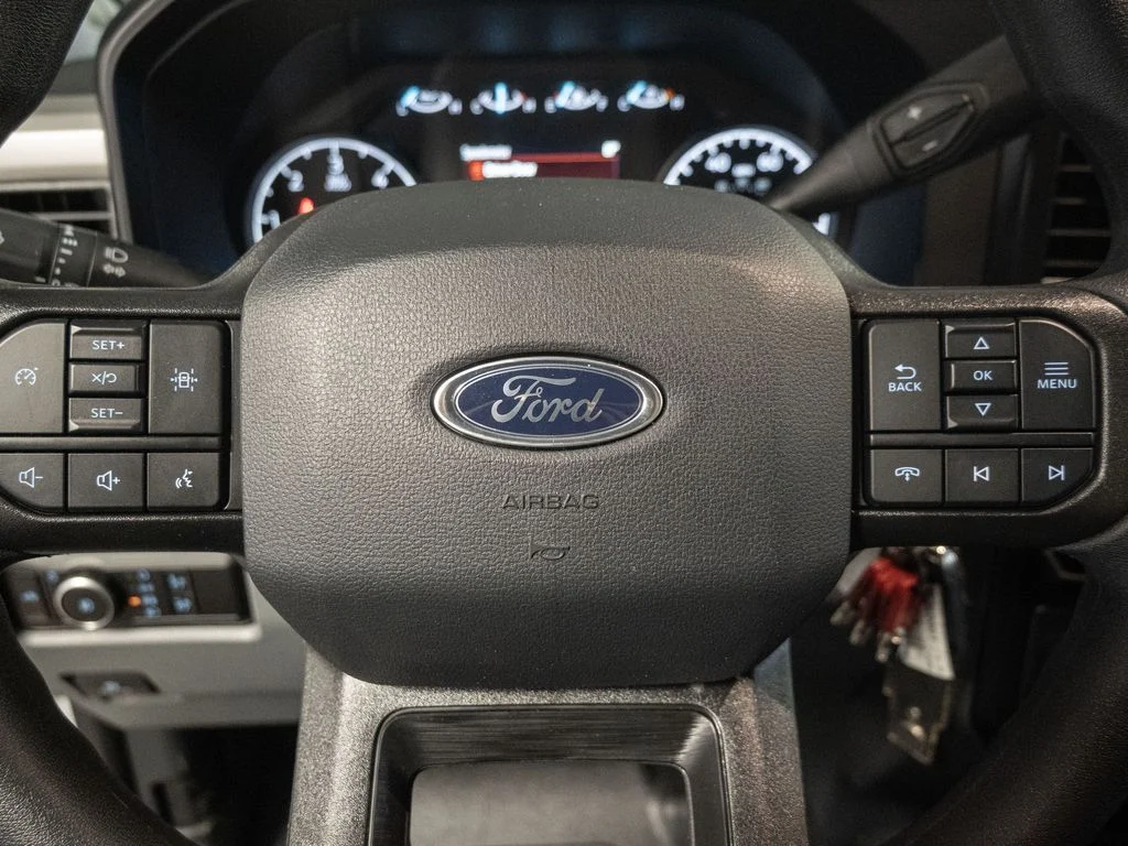 2026 Ford F-350 Super Duty Chassis Cab XL - Photo 12