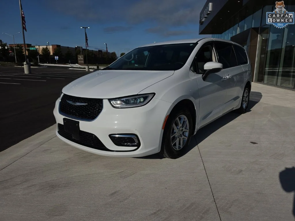 2023 Chrysler Pacifica
