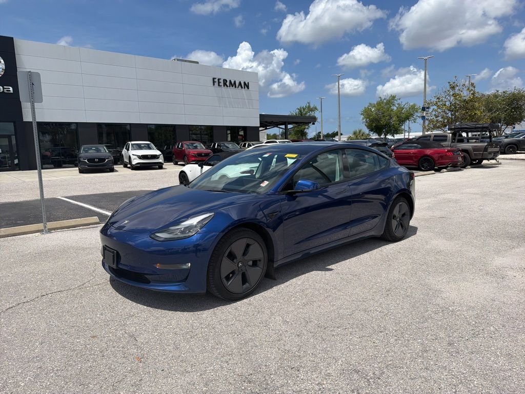 2021 Tesla Model 3 Long Range Dual Motor All-Wheel Drive's photo
