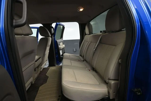 Used 2010  Ford XLT image 28