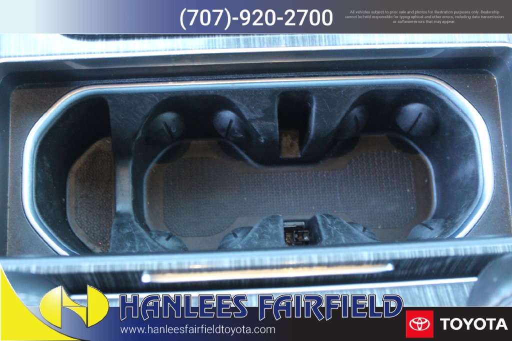 Used 2022 White Jeep Series III image 21