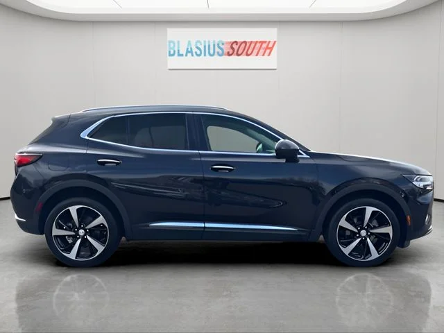 Used 2021 Blue Buick Essence image 2