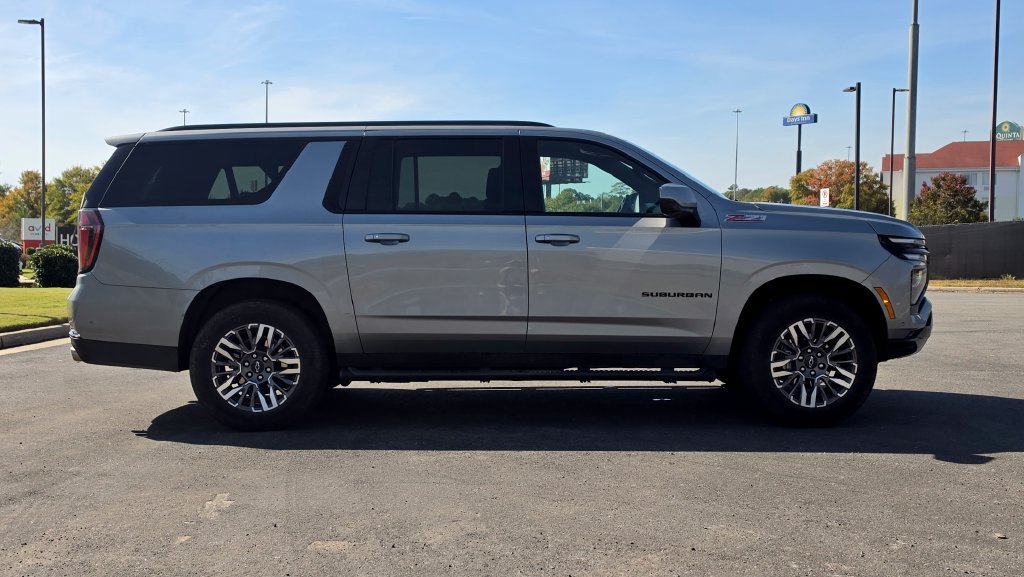 Used 2025 Sterling Gray Metallic Chevrolet Z71 image 7