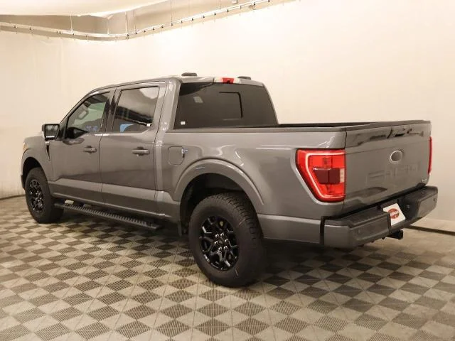 Used 2021 Carbonized Gray Ford XLT Crew Cab image 9