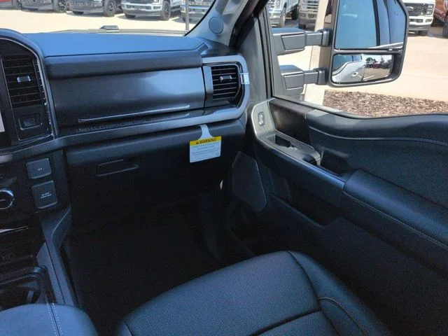New 2026 Star White Metallic Tri-Coat Ford F-350® Lariat® image 17